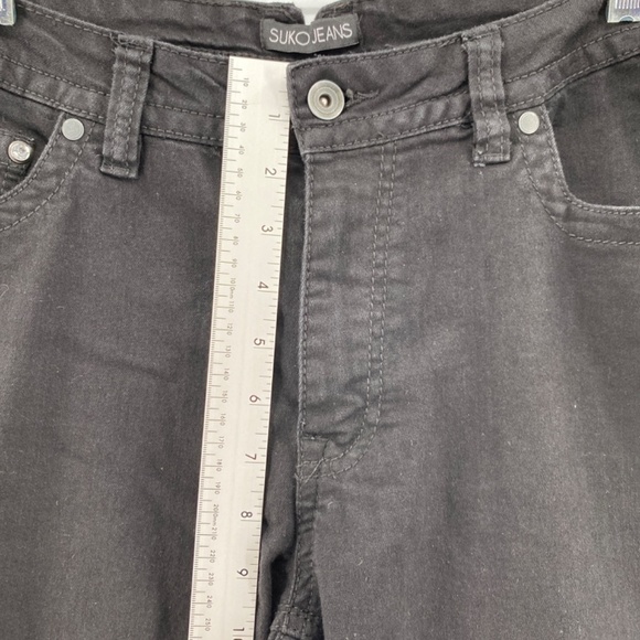 Suko Jeans Shorts Women's Size 12 Black Pockets Front Button Zip Closure - Picture 10 of 12